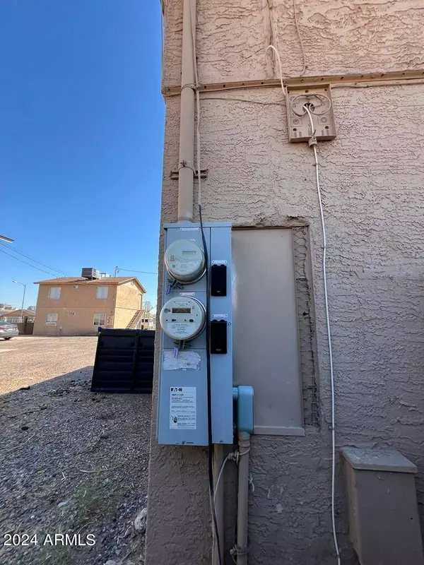 1448 S 13TH Avenue, Phoenix, AZ 85007