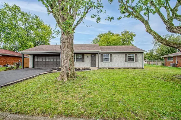 421 Redbud Lane, Xenia, OH 45385