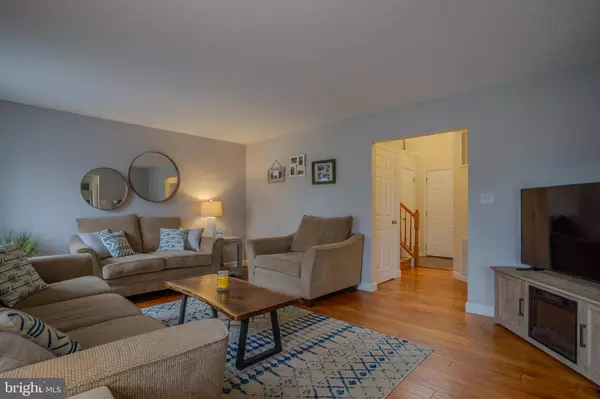 779 S RIDGE RD S, Martinsburg, WV 25403