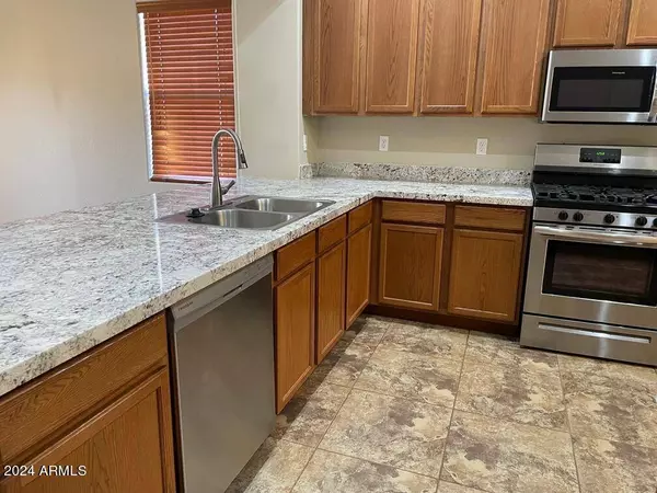 3306 S 122ND Drive, Tolleson, AZ 85353