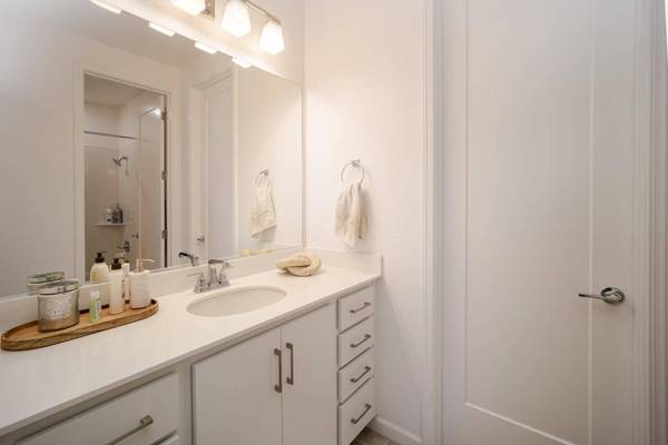 5885 Columbus ST, Dublin, CA 94568