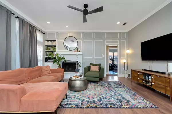 1504 Briarcrest Drive, Grapevine, TX 76051