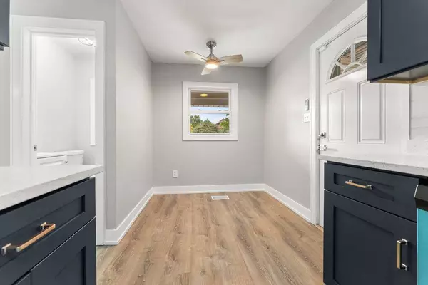 2229 123rd ST, Blue Island, IL 60406