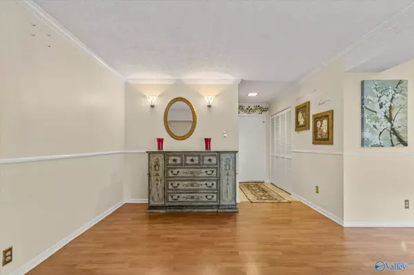 2223 Colony Drive SW, Huntsville, AL 35802