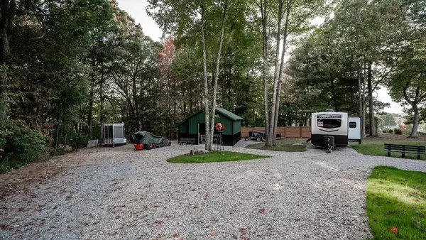 50 Sunbriar Lane, Ludlow, MA 01056