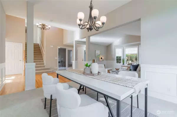 15569 SE 67th PL, Bellevue, WA 98006