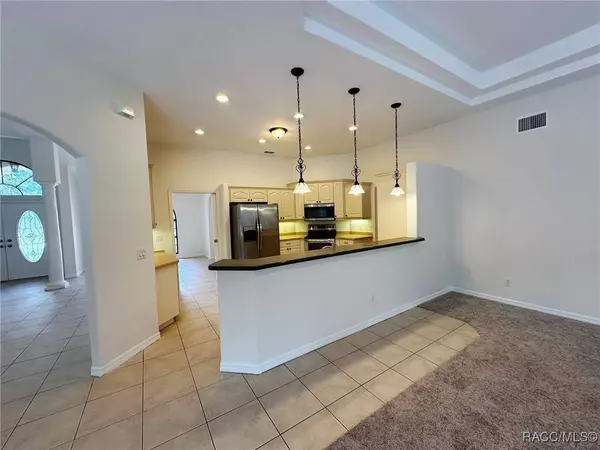 3573 W Promontory DR, Beverly Hills, FL 34465