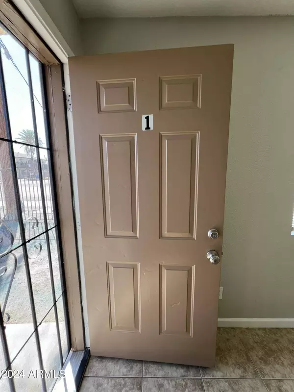 1448 S 13TH Avenue, Phoenix, AZ 85007