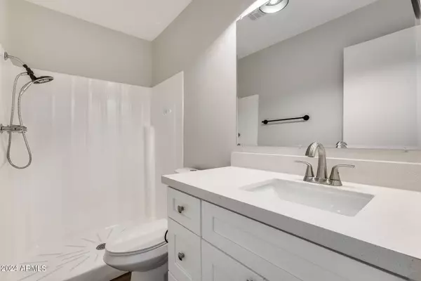 3337 W GOLDEN Lane, Phoenix, AZ 85051