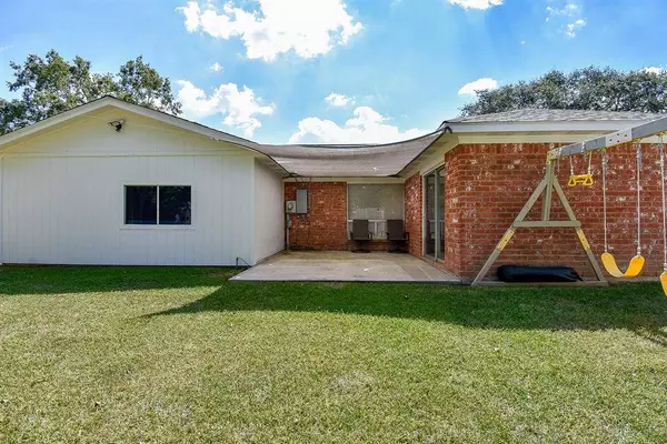 14319 Crosshaven DR, Houston, TX 77015