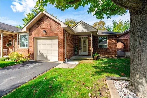 44 GREENTRAIL Drive, Mount Hope, ON L0R 1W0