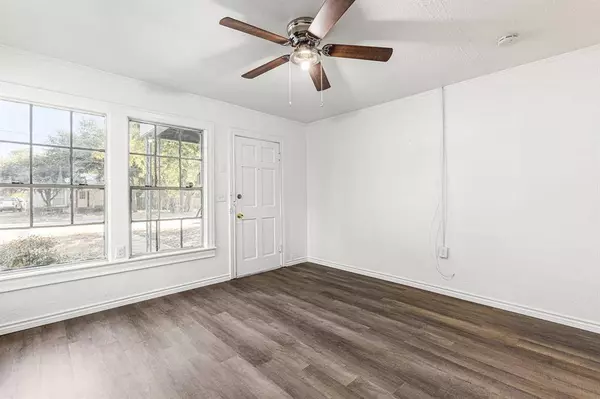 3208 N 24th Street, Waco, TX 76708