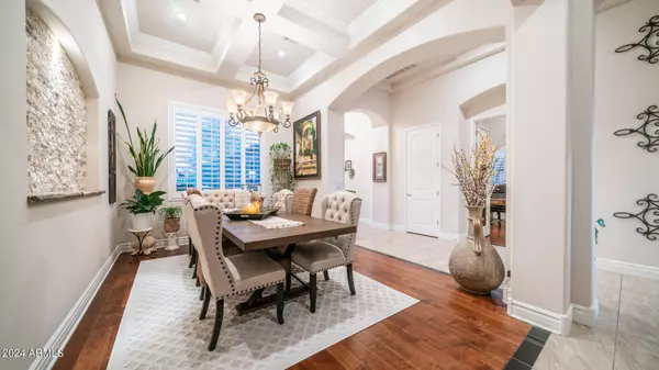 4218 S LAST CHANCE Trail, Gold Canyon, AZ 85118