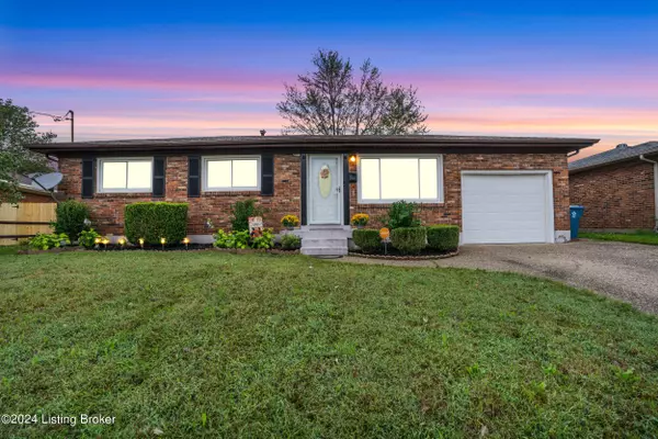 402 Kenny Blvd, Louisville, KY 40214