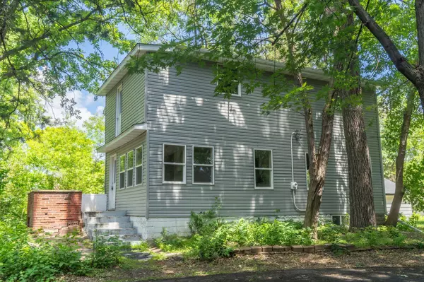 7501 Douglas DR N, Brooklyn Park, MN 55443