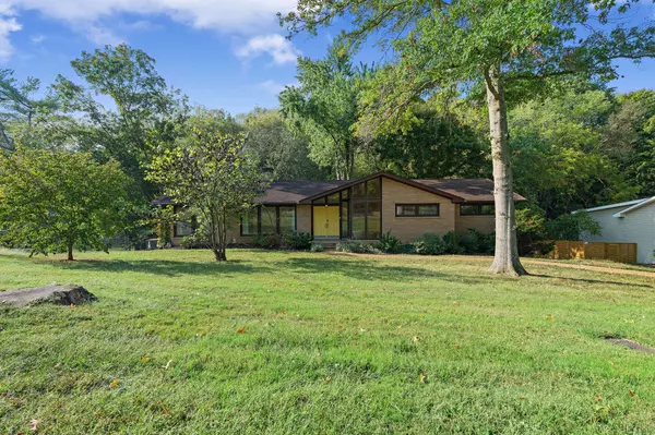 2753 Windemere Dr, Nashville, TN 37214