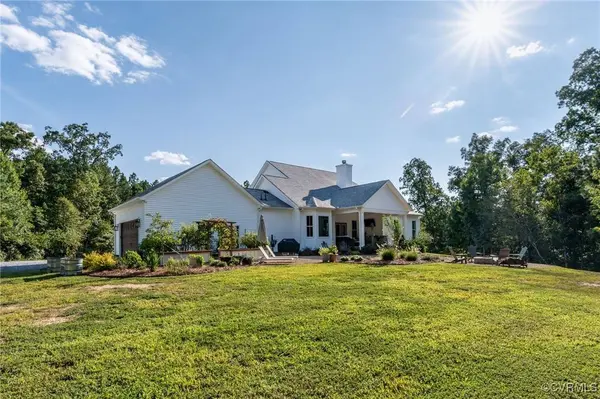 20640 River RD, Chesterfield, VA 23838
