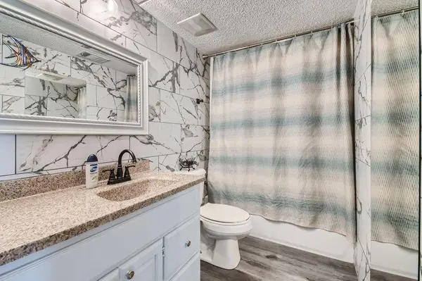 6423 Colony WAY #2H, Edina, MN 55435