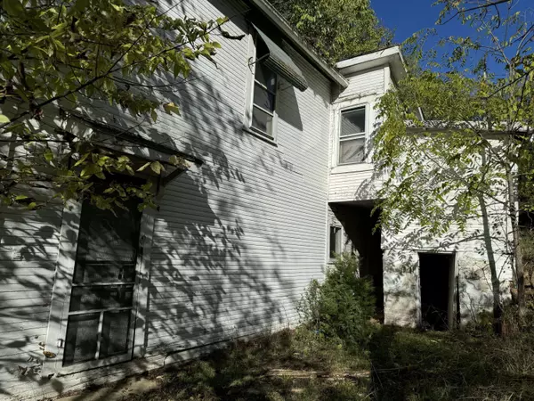 26 Miller Street, Athens, OH 45701