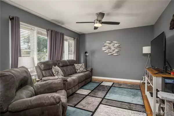 1303 Valley View TER, Louisville, KY 40229