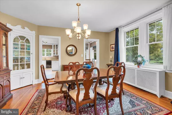 316 CHEWS LANDING RD, Haddonfield, NJ 08033