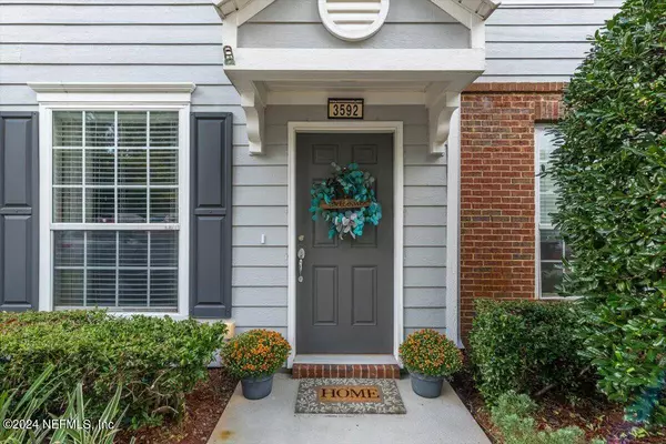 3592 PEBBLE PATH LN, Jacksonville, FL 32224