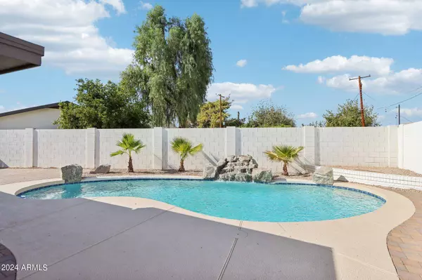 8755 E PALM Lane, Scottsdale, AZ 85257