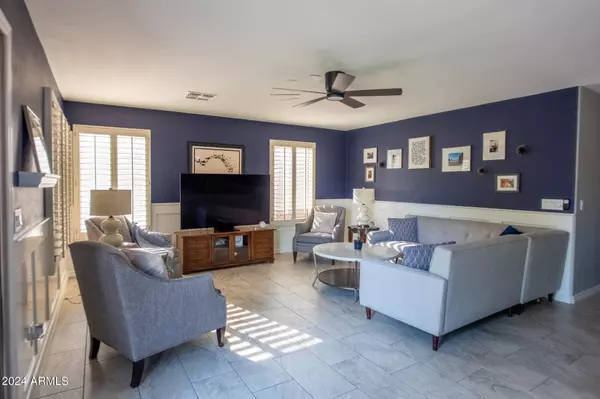 683 W CRANE Court, Chandler, AZ 85286