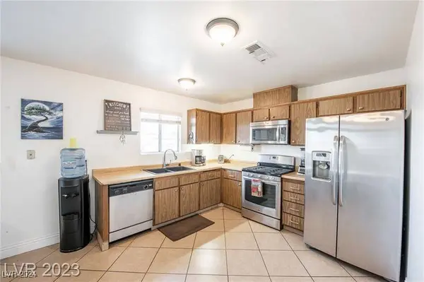 409 E Barrett Street, Henderson, NV 89011
