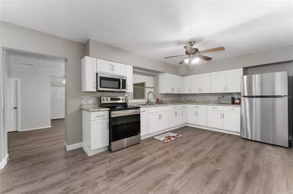 2014 PINEWAY DR, Orlando, FL 32839