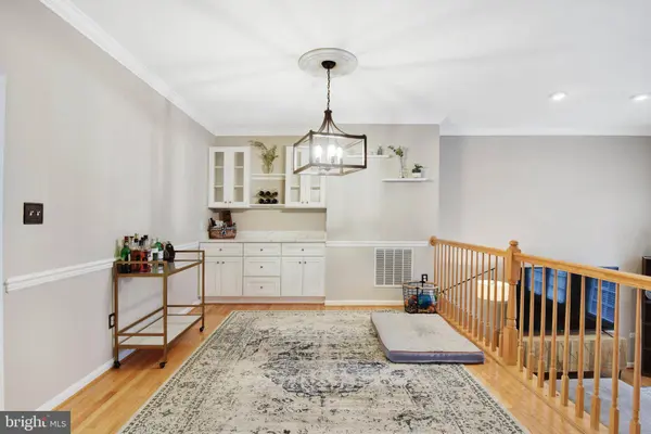 26111 NIMBLETON SQ, Chantilly, VA 20152