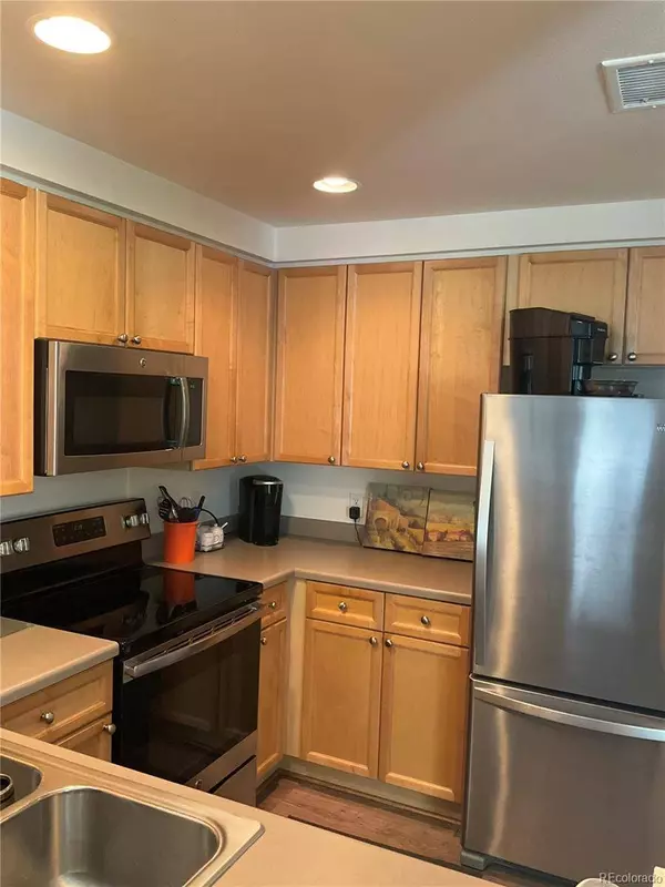 2818 Syracuse ST #221, Denver, CO 80238