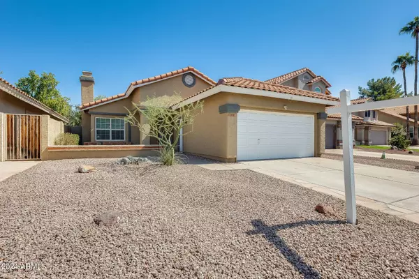 6849 S ROOSEVELT Street, Tempe, AZ 85283