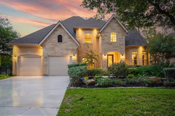 7 Moonlit Ridge CT, The Woodlands, TX 77375