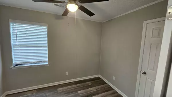 587 Mount Olive Rd, Santee, SC 29142