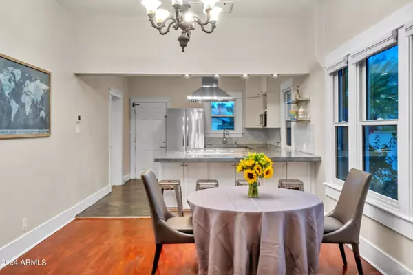 1310 W MONROE Street, Phoenix, AZ 85007