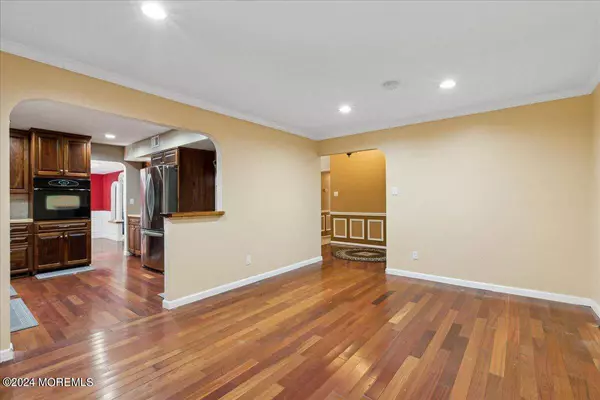 490 Iron Bridge Road, Freehold, NJ 07728