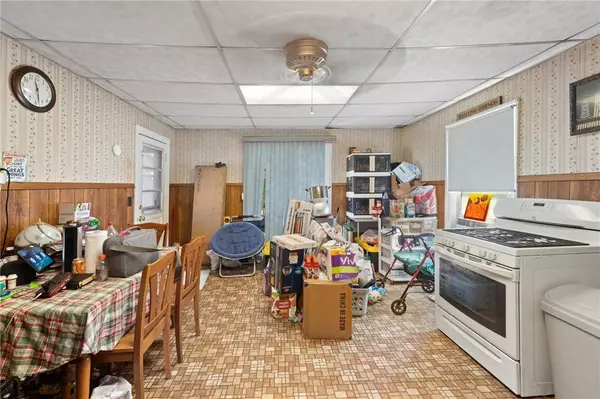 268 Cottage ST, Woonsocket, RI 02895