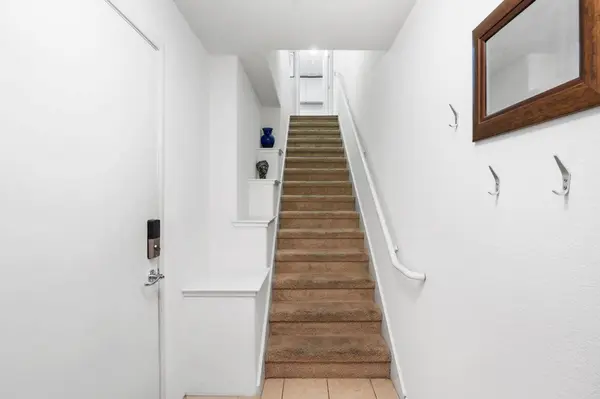 2001 Club Center DR #6111, Sacramento, CA 95835