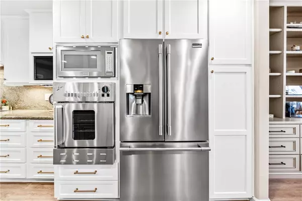 16291 Countess DR #108, Huntington Beach, CA 92649