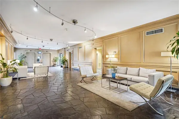 123 WALNUT ST #302, New Orleans, LA 70118