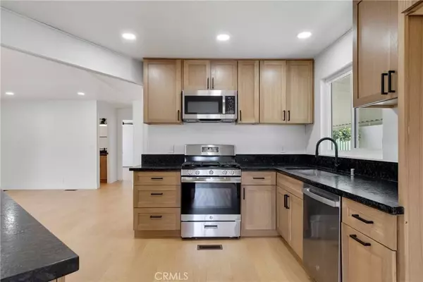 1919 W Coronet AVE #40, Anaheim, CA 92801