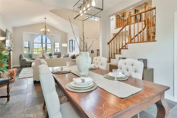 208 Goldenwood CIR, Simi Valley, CA 93065