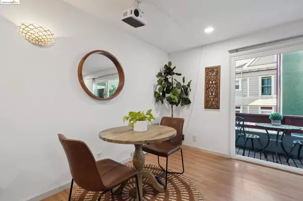 710 E 22Nd St, Oakland, CA 94606