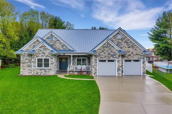 4267 MEADOW Court, Port Huron, MI 48060 1639