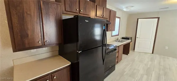 8010 Ebson DR, North Fort Myers, FL 33917