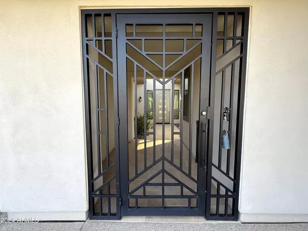 6642 S TRIANA Lane, Gilbert, AZ 85298