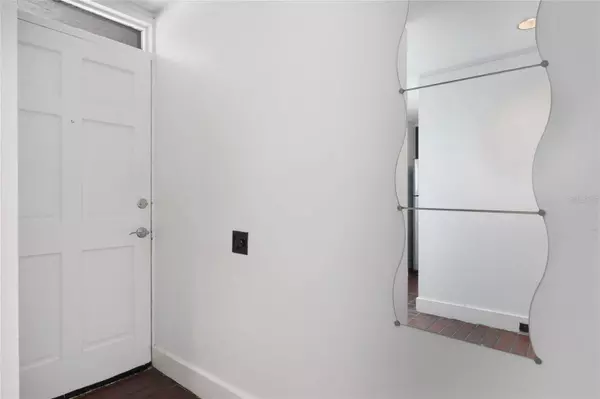 1102 AZALEA LN, Winter Park, FL 32789