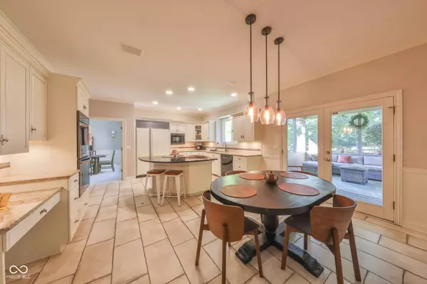 11546 Old Stone DR, Indianapolis, IN 46236