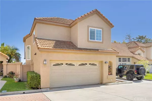 2116 Colina Vista WAY, Costa Mesa, CA 92627